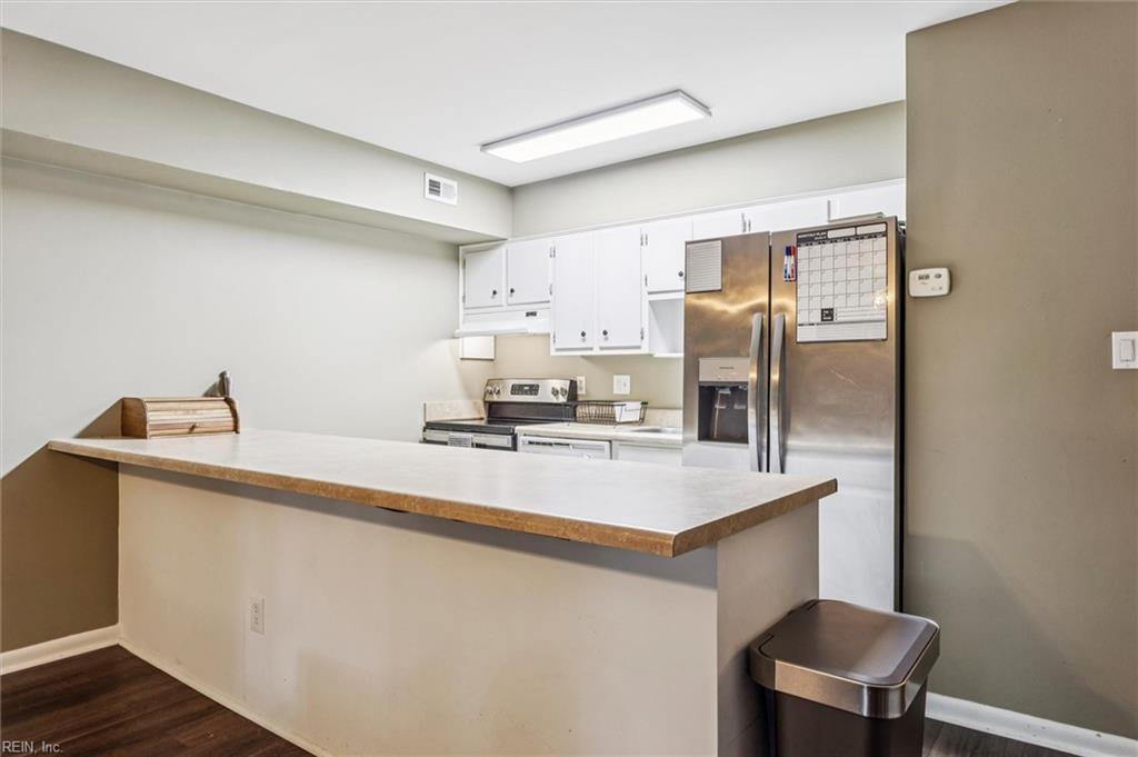 2 Spring Williamsburg VA 23188