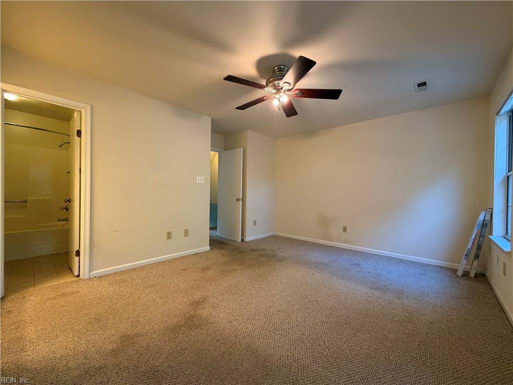 110 Heather Way Yorktown VA 23693