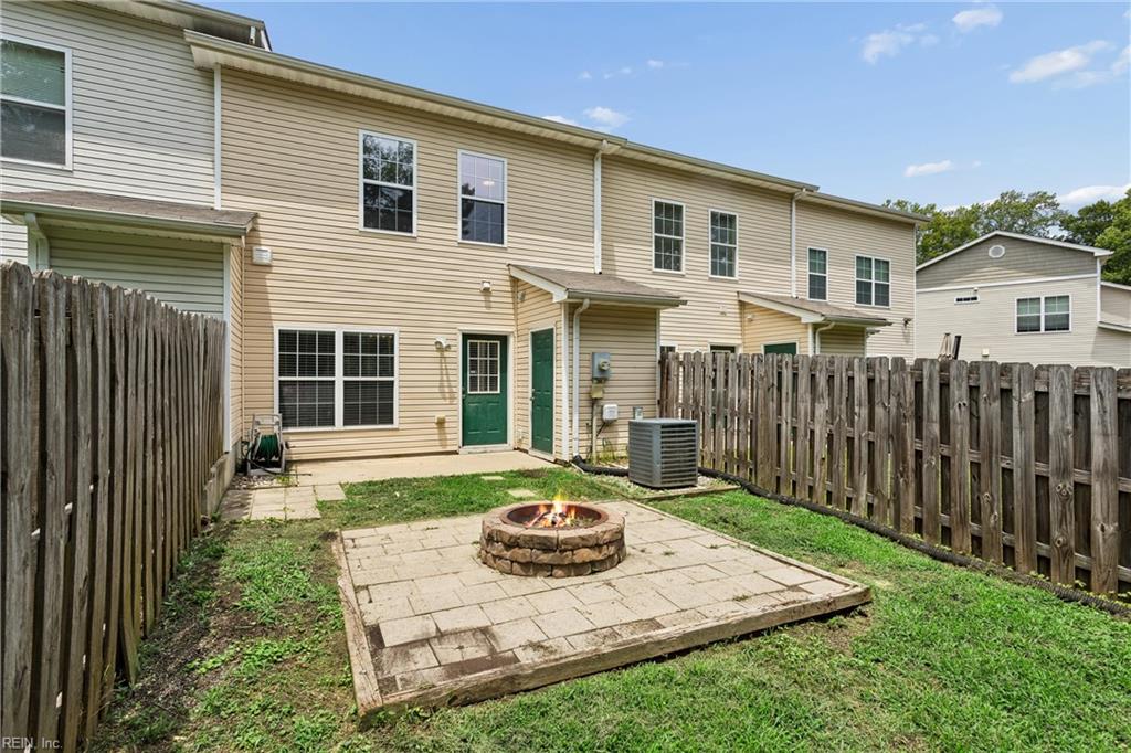 1933 Algonquin Trail Williamsburg VA 23185