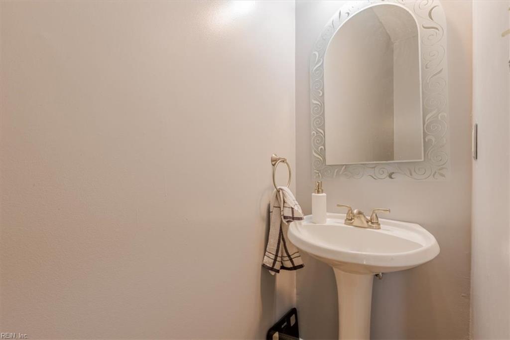 7 Creekmere Cove Newport News VA 23603