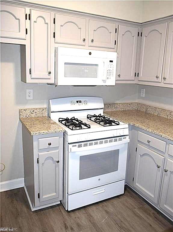 674 Todd Trail Newport News VA 23602