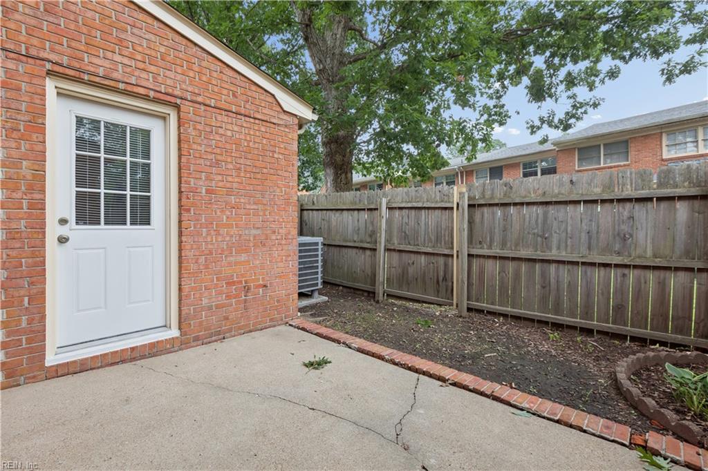 399 Deputy Lane Newport News VA 23608