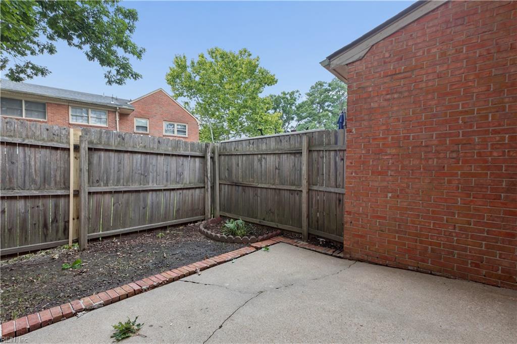 399 Deputy Lane Newport News VA 23608