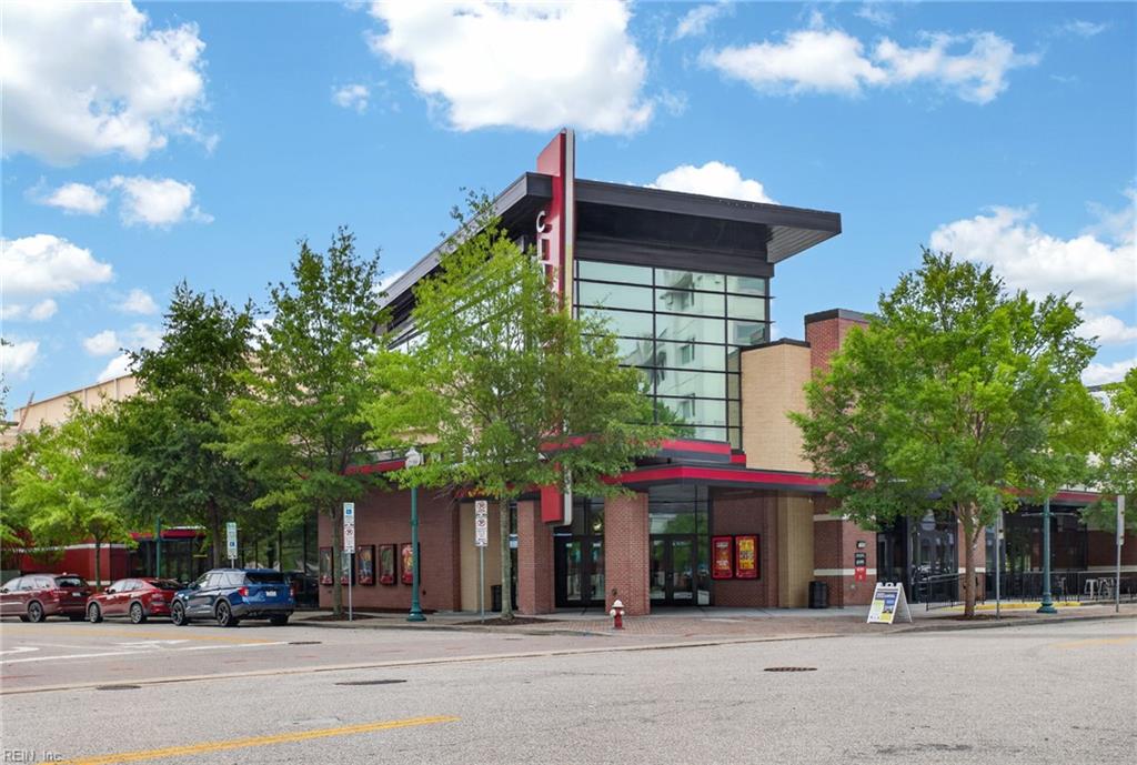 670 Town Center Drive Newport News VA 23606