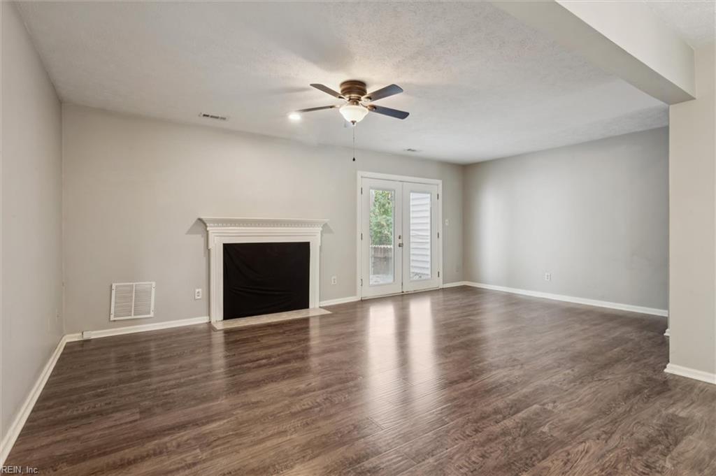 1704 Skiffes Creek Circle Williamsburg VA 23185