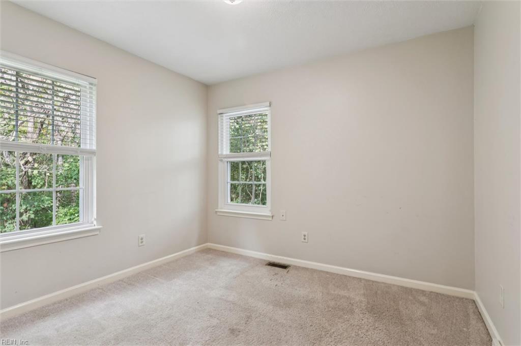 1704 Skiffes Creek Circle Williamsburg VA 23185