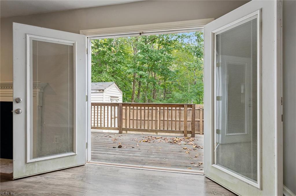 1704 Skiffes Creek Circle Williamsburg VA 23185