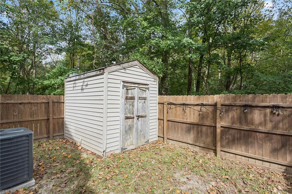 1704 Skiffes Creek Circle Williamsburg VA 23185