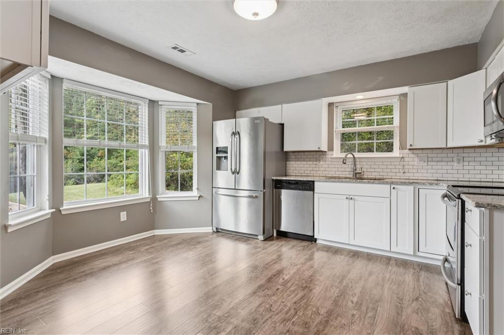 1704 Skiffes Creek Circle Williamsburg VA 23185