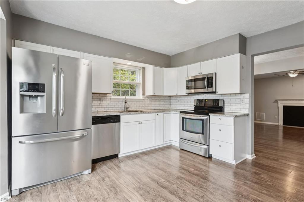 1704 Skiffes Creek Circle Williamsburg VA 23185