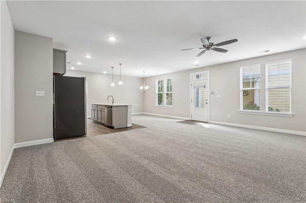 117 Mainsail Loop Yorktown VA 23693