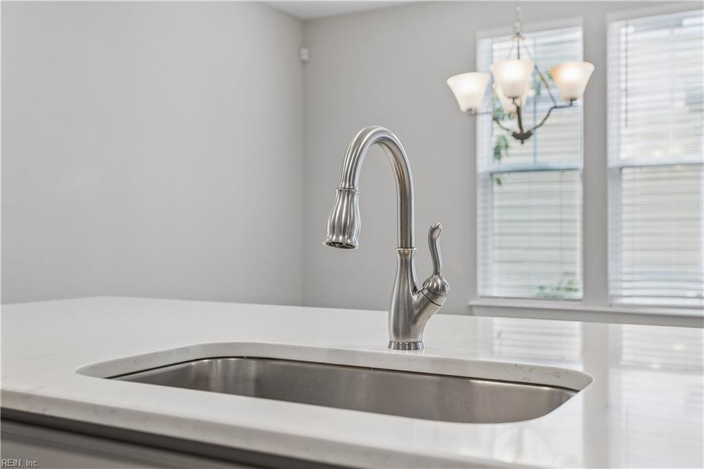 117 Mainsail Loop Yorktown VA 23693