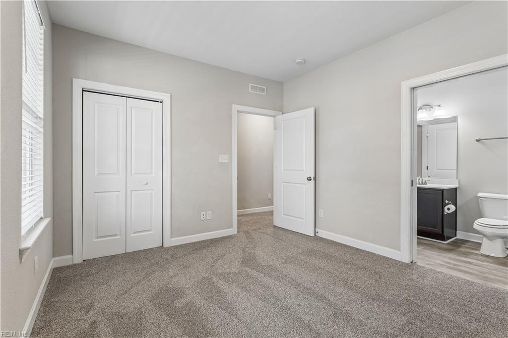 117 Mainsail Loop Yorktown VA 23693