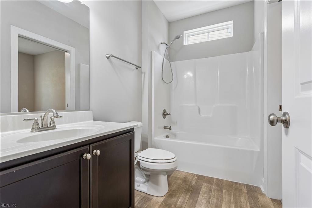 117 Mainsail Loop Yorktown VA 23693