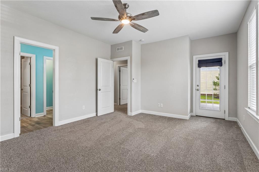 117 Mainsail Loop Yorktown VA 23693