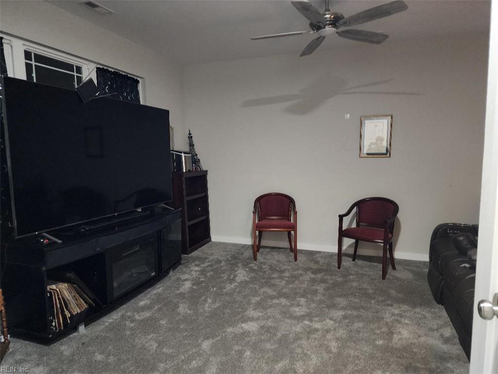 933 Eastfield Lane Newport News VA 23602