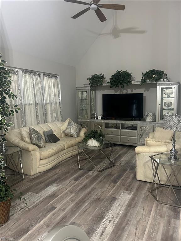 933 Eastfield Lane Newport News VA 23602