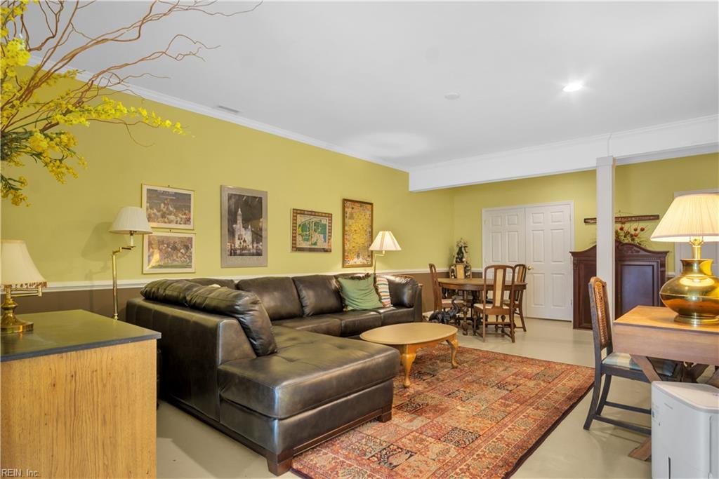4315 Sprucemont Williamsburg VA 23188