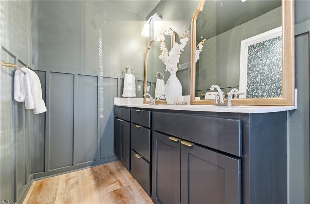 137 Mizzen Quarter Loop Yorktown VA 23693