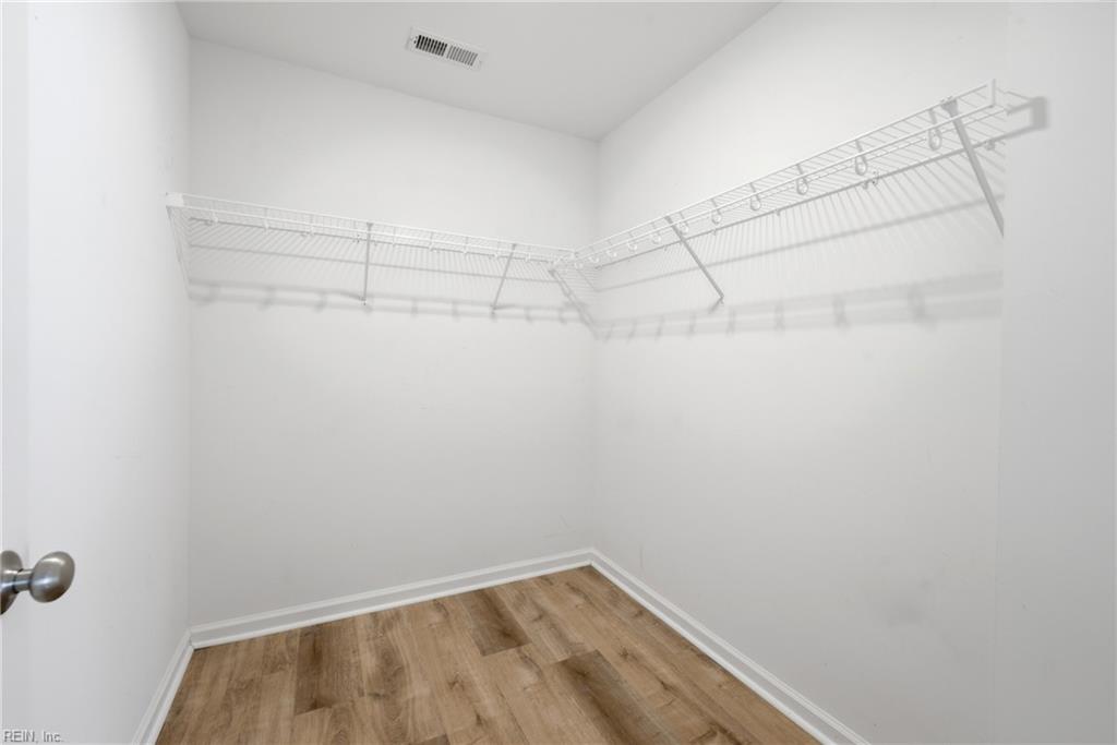 137 Mizzen Quarter Loop Yorktown VA 23693