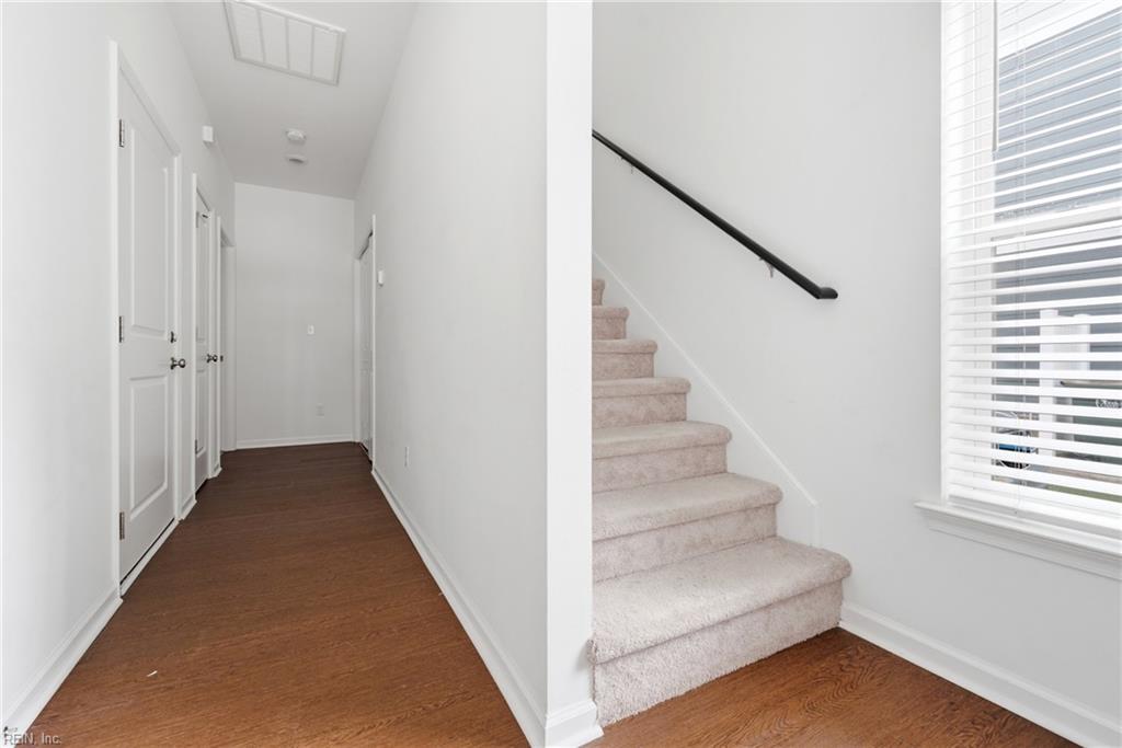 137 Mizzen Quarter Loop Yorktown VA 23693