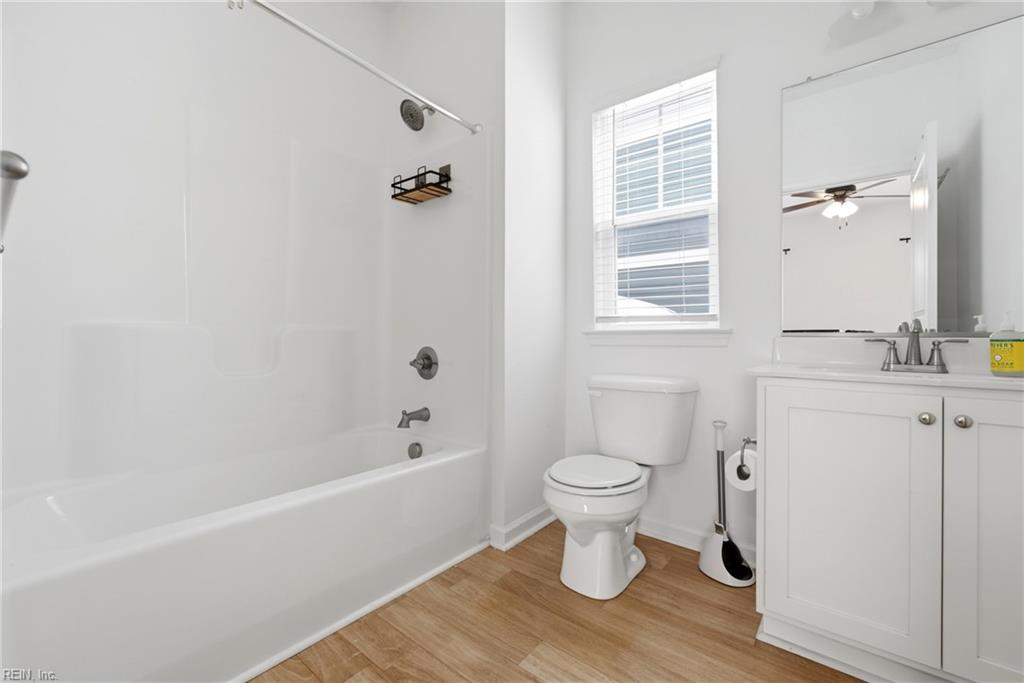 137 Mizzen Quarter Loop Yorktown VA 23693
