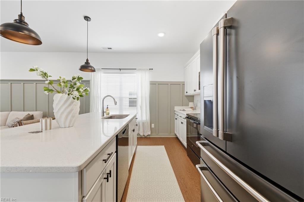 137 Mizzen Quarter Loop Yorktown VA 23693