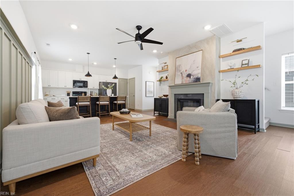 137 Mizzen Quarter Loop Yorktown VA 23693
