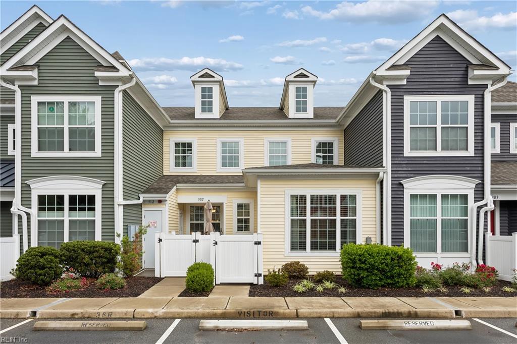 Williamsburg VA, 302 Promenade Lane