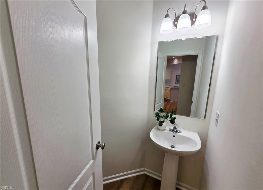 800 Oak Springs Court Newport News VA 23602