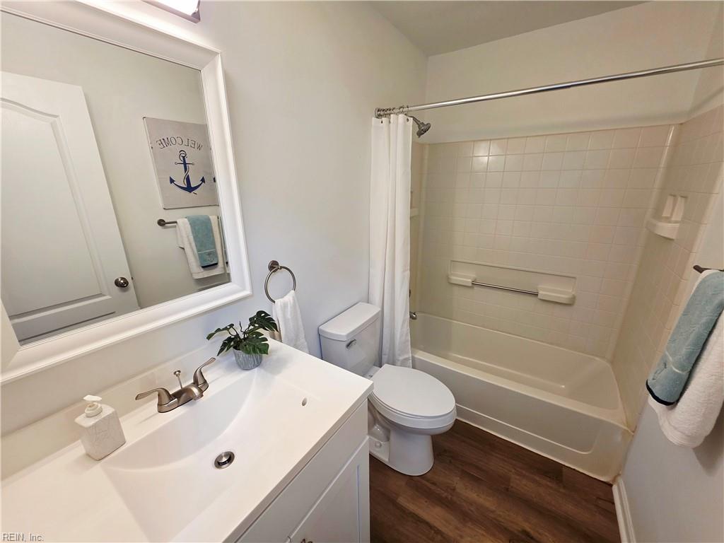 800 Oak Springs Court Newport News VA 23602