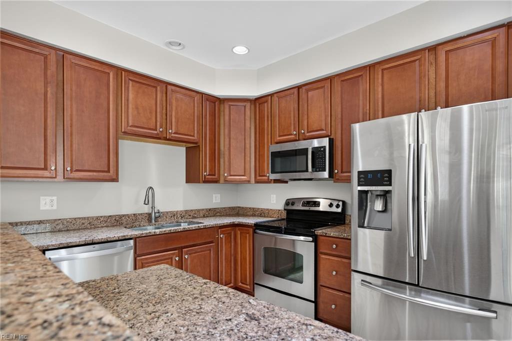501 Alexia Lane Yorktown VA 23690