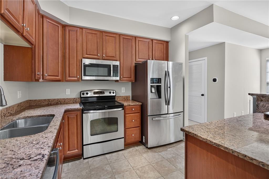 501 Alexia Lane Yorktown VA 23690