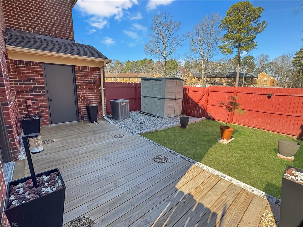 363 Deputy Lane Newport News VA 23608