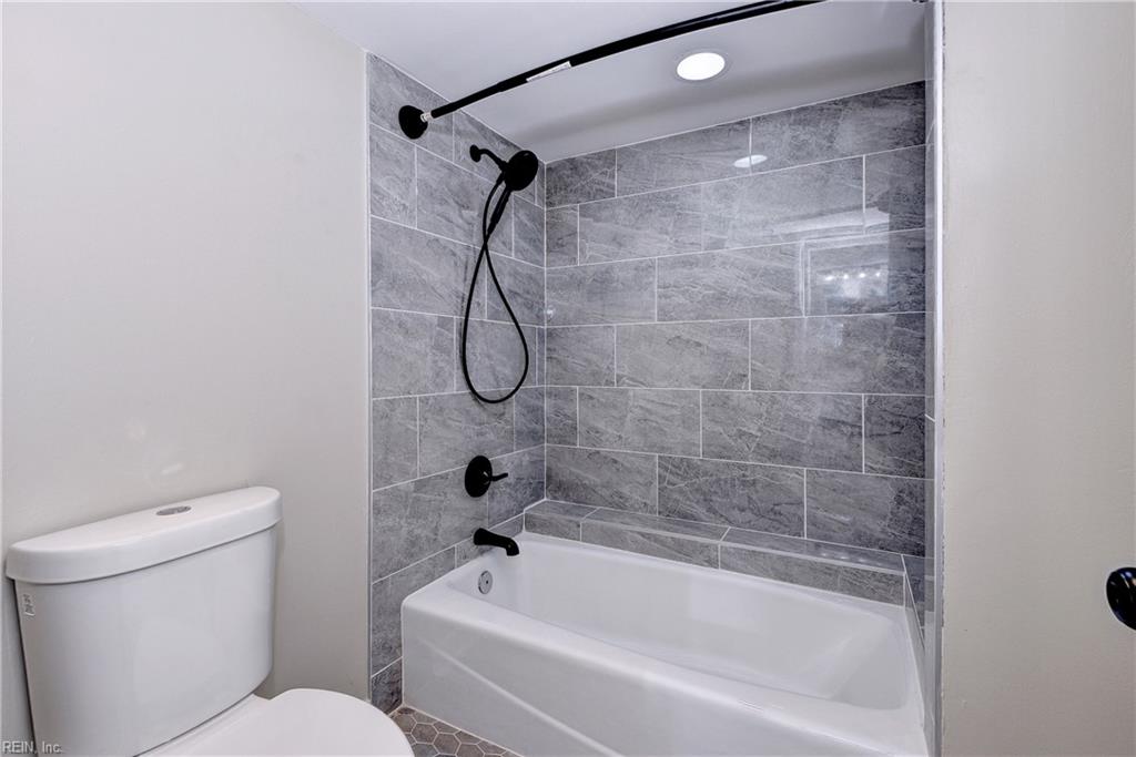 7505 River, 4g Road Newport News VA 23607