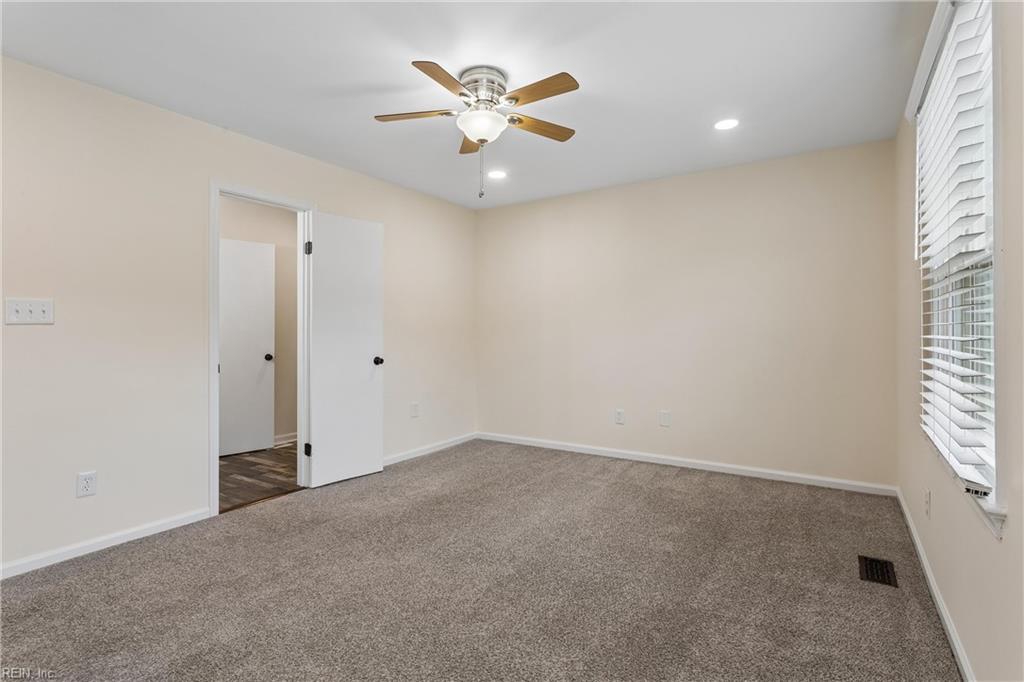 114 Solebay Street Yorktown VA 23692