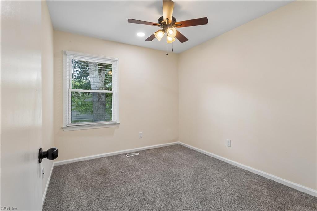 114 Solebay Street Yorktown VA 23692
