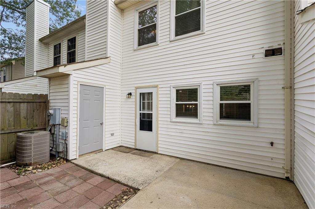 114 Solebay Street Yorktown VA 23692