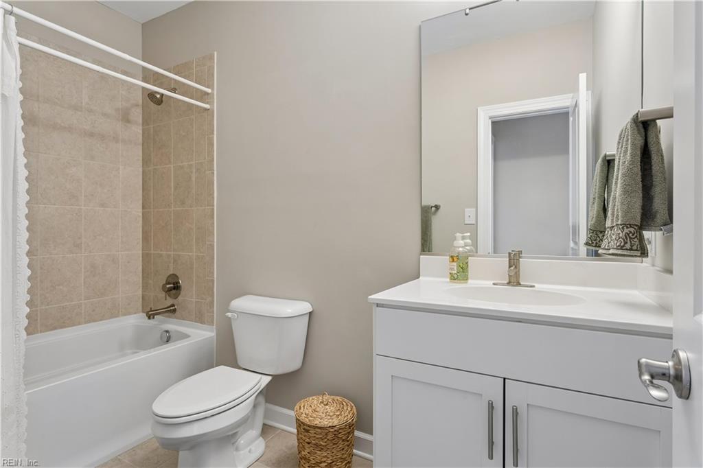 100 Laydon Way Yorktown VA 23692