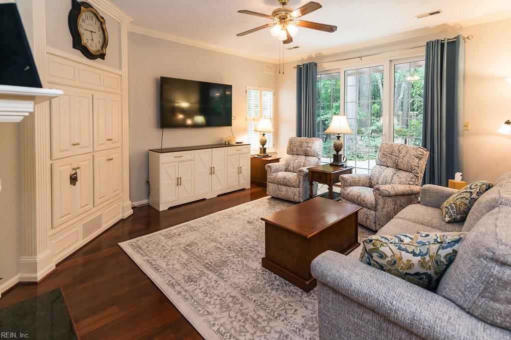 122 Spoon Court Yorktown VA 23693