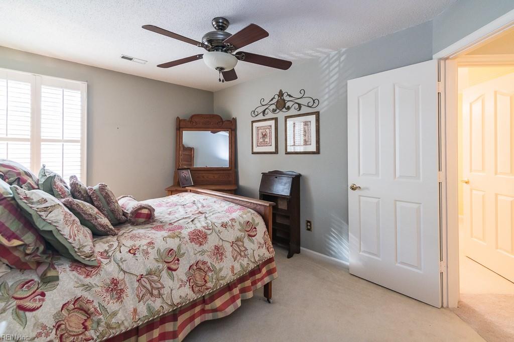 122 Spoon Court Yorktown VA 23693