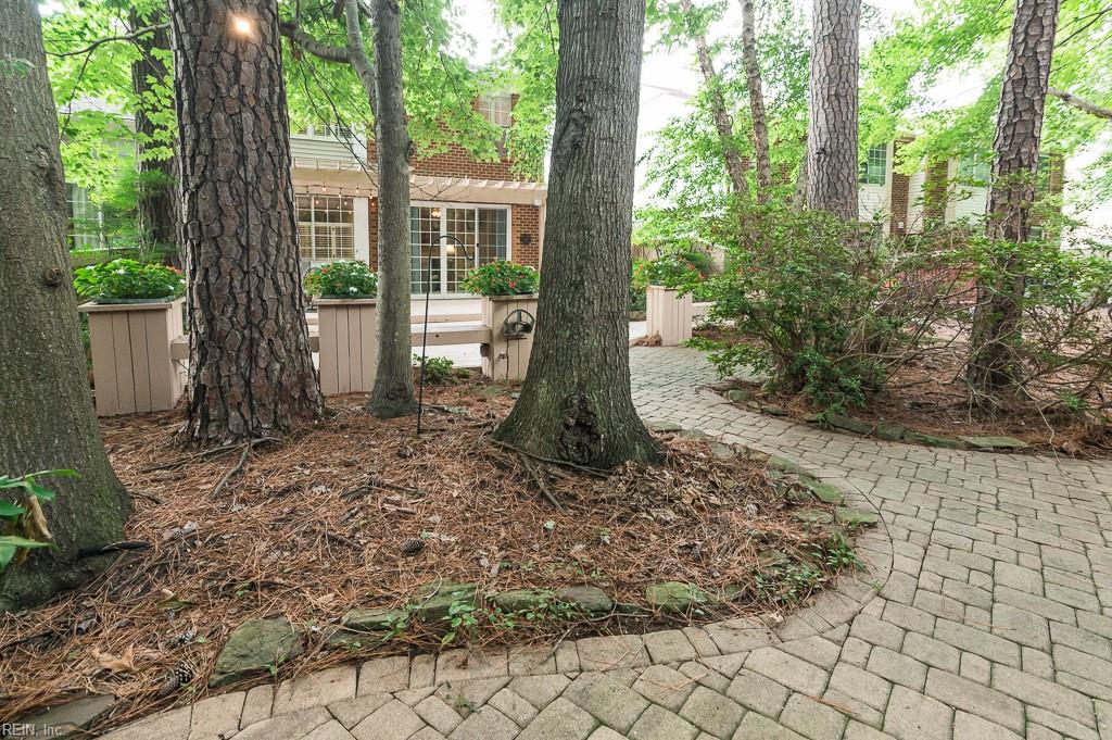 122 Spoon Court Yorktown VA 23693