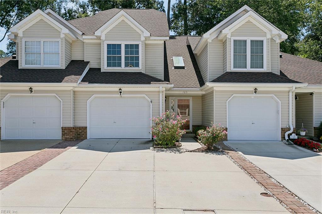 165 Rustling Oak Ridge Yorktown VA 23692