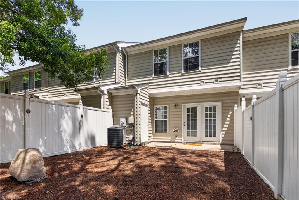1526 Creek Court Williamsburg VA 23185