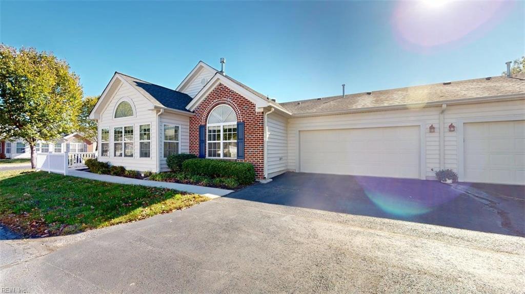 126 Garman Loop Yorktown VA 23690