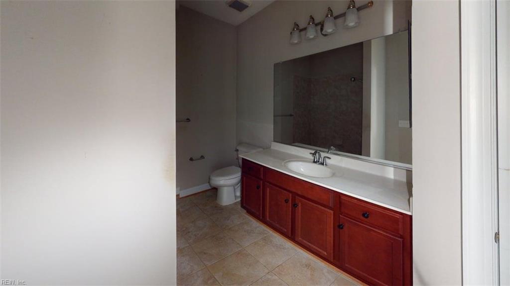 126 Garman Loop Yorktown VA 23690