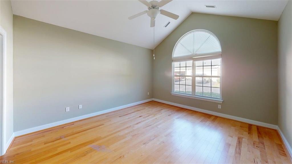 126 Garman Loop Yorktown VA 23690