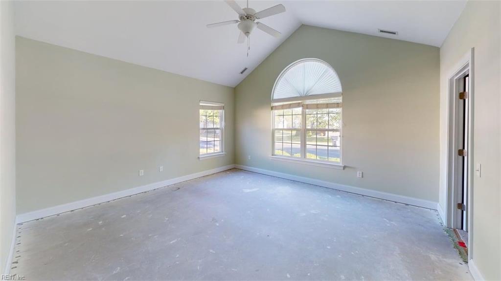 126 Garman Loop Yorktown VA 23690