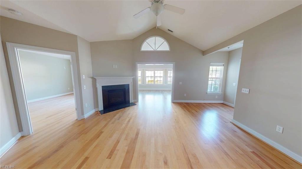126 Garman Loop Yorktown VA 23690