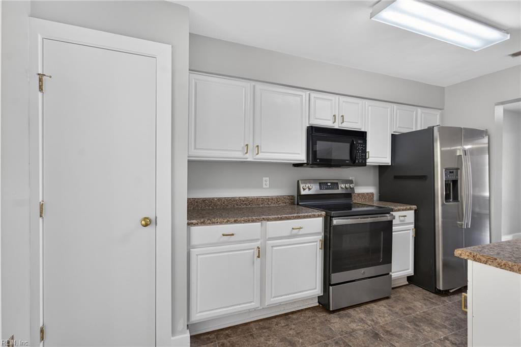 254 Bridgewater Drive Newport News VA 23603